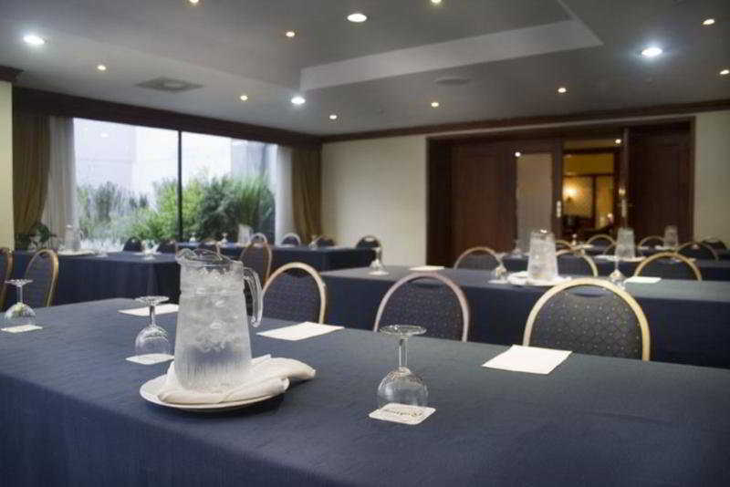 Nh Collection Quito Royal Otel Dış mekan fotoğraf